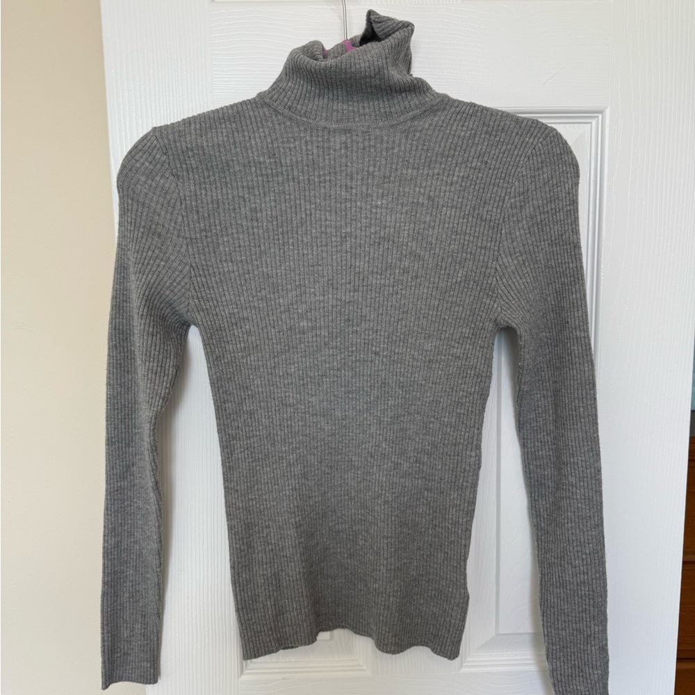 Active USA Grey Ribbed Turtleneck Long Sleeve Top